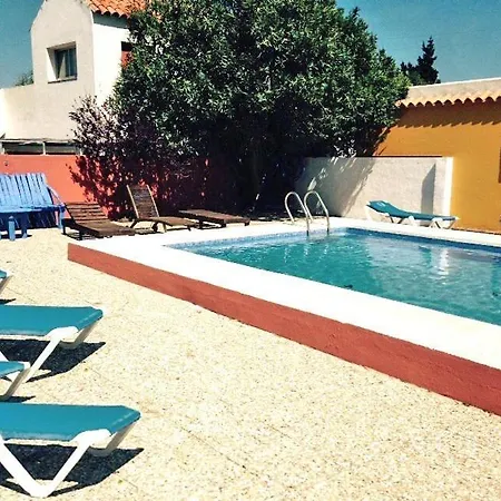 Casas El Camino *